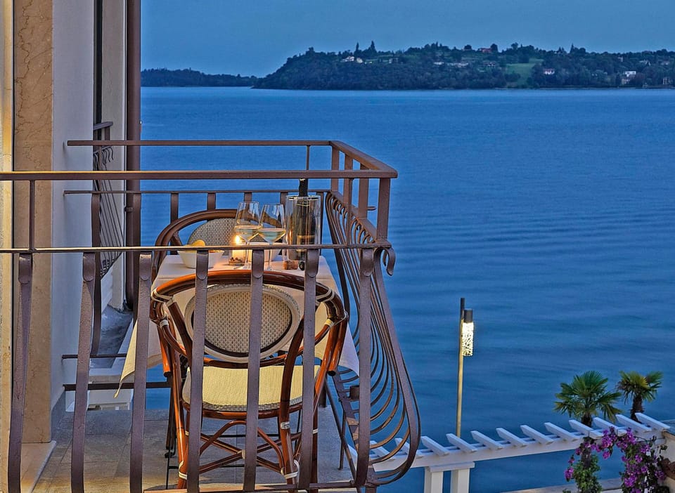 Hotel Du Lac Gardone Riviera Hotel in Lake Garda