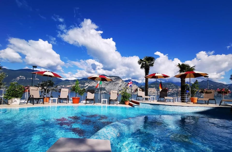 Hotel Firenze 3 Stelle Superior Hotel in Brenzone sul Garda