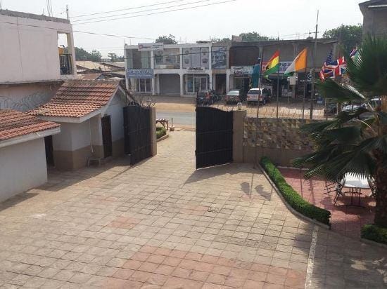 White Stone Lodge Hotel in Accra