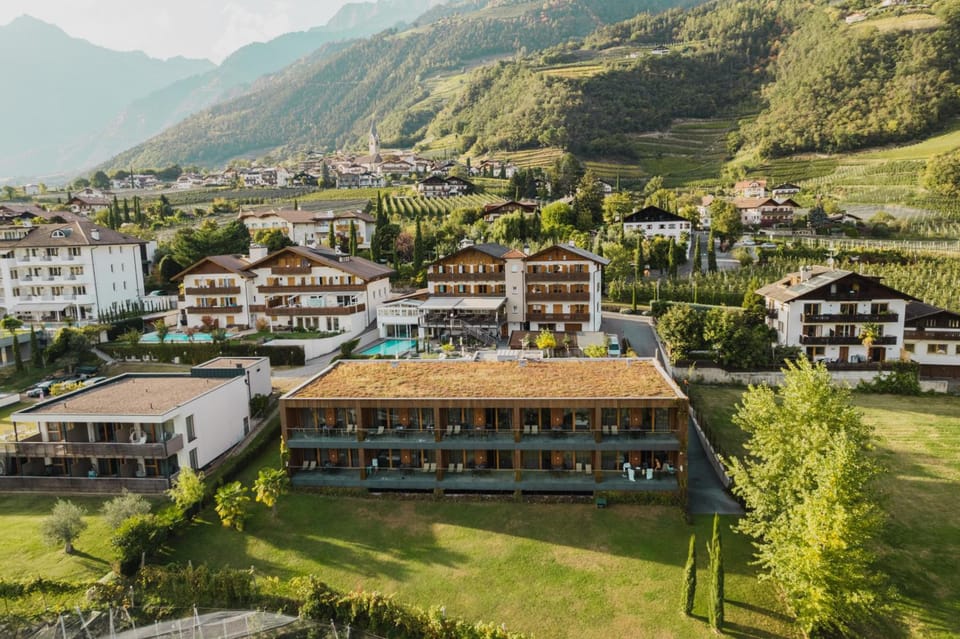 Hotel Der Heinrichshof Hotel in Algund