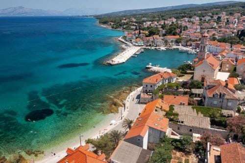 Double Room Sutivan 2943b Hotel in Split-Dalmatia County