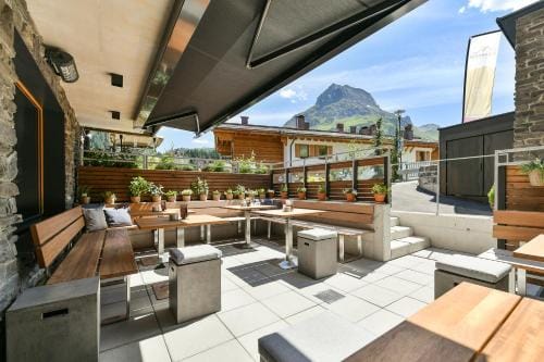 Hotel Sonnblick Hotel in Lech