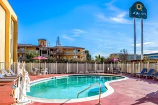Oakland Airport Arena Hotel Hotel in San Leandro