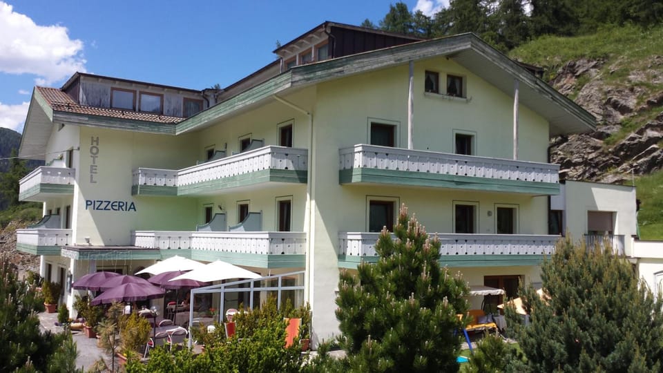 Reschnerhof Hotel in Trentino-South Tyrol