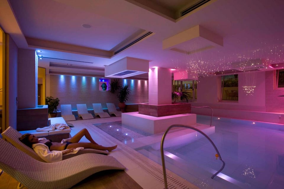 Hot tub