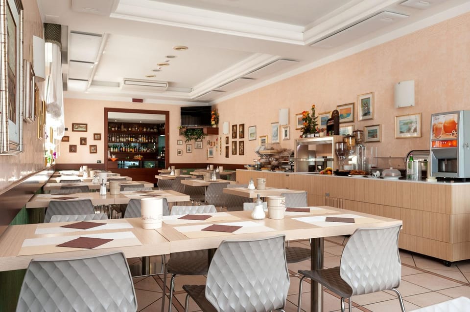 Hotel Mondial Hotel in Porto Recanati