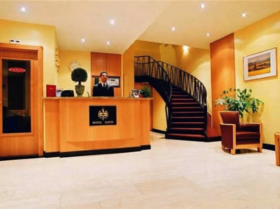 Visionapartments Place de Cornavin - Contactless Check-IN Hotel in Geneva