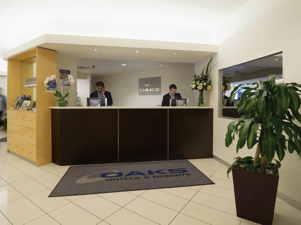 Oaks Melbourne on Lonsdale Suites Hotel in Melbourne
