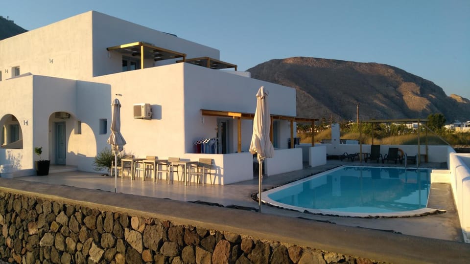 Daylight Hotel Hotel in Perissa