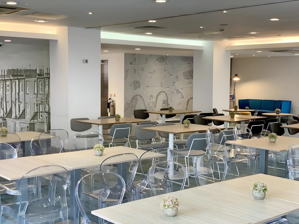 Holiday Inn Express London Earls Court Hotel in City of Westminster