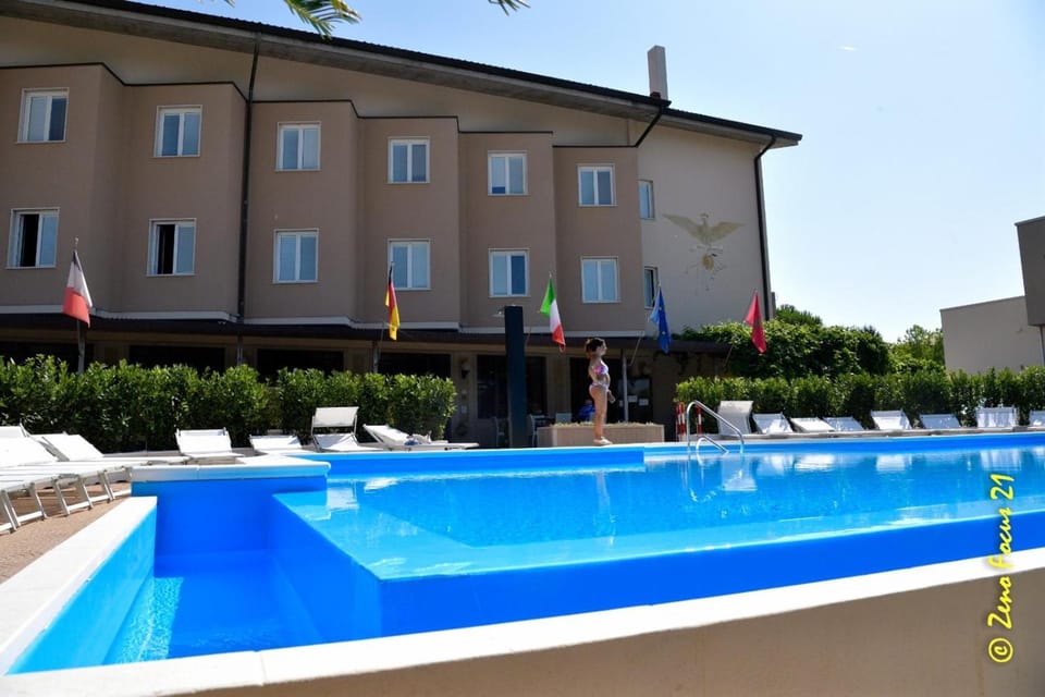 Hotel San Benedetto Hotel in Peschiera del Garda
