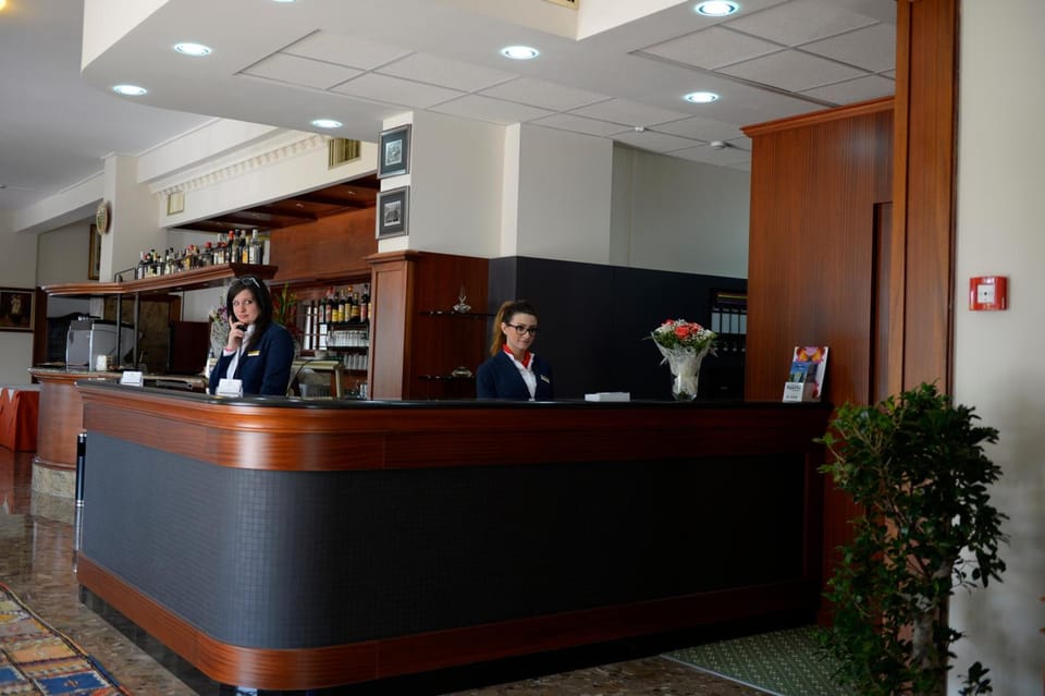 Hotel San Benedetto Hotel in Peschiera del Garda