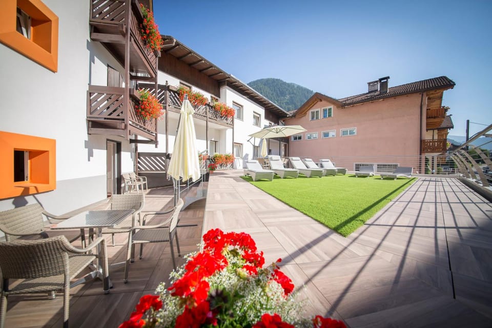 Hotel Touring Hotel in Trentino-South Tyrol