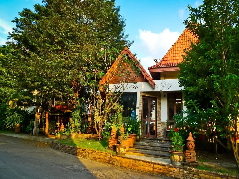 River Resort & Spa Resort in Thailand