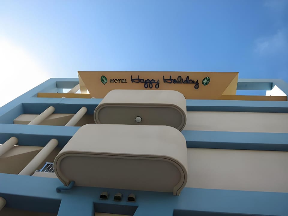 Hotel Happy Holiday Ishigaki Hotel in Okinawa Prefecture