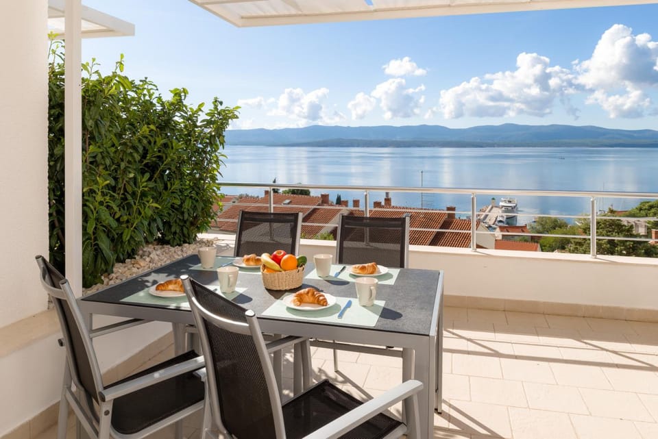 Belado Residence Bol Hotel in Bol
