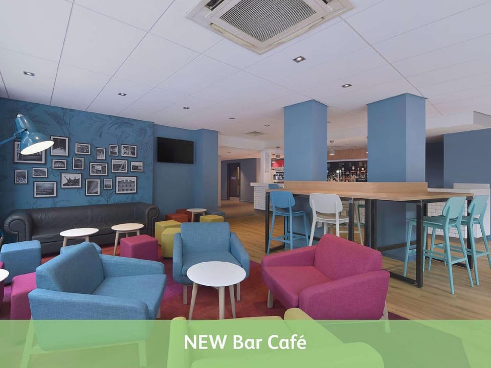 Travelodge London Central Waterloo Hotel in London Borough of Southwark