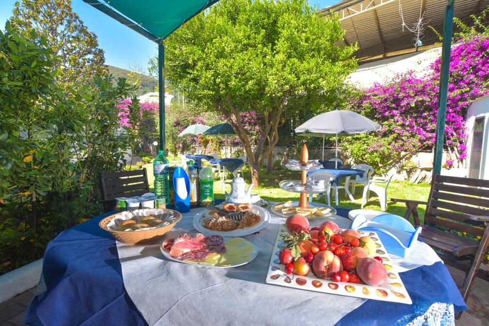 Villa al Porto Hotel in Ischia