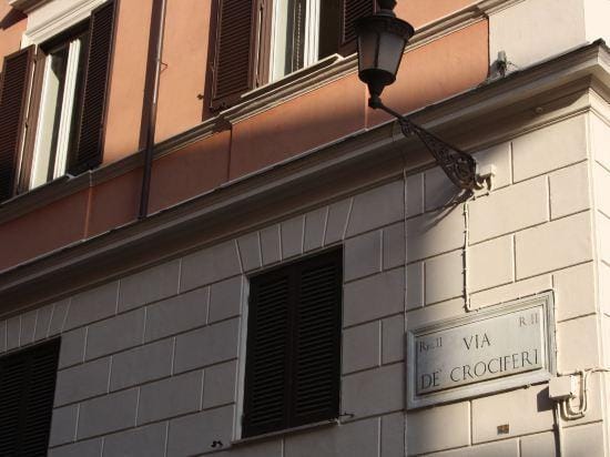 Persia Collection Trevi Hotel in Rome