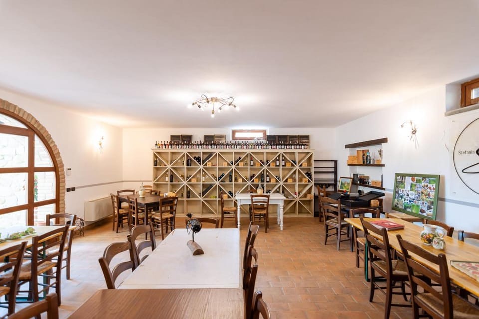 La Casa Colonica wine and oil Hotel in Umbria