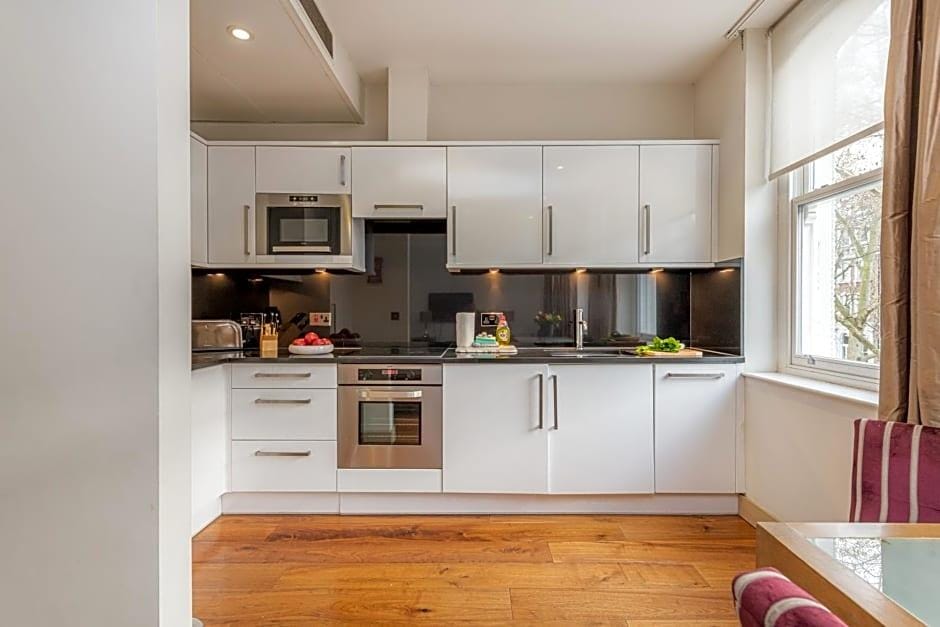 Claverley Court Apartments Knightsbridge Hotel in City of Westminster