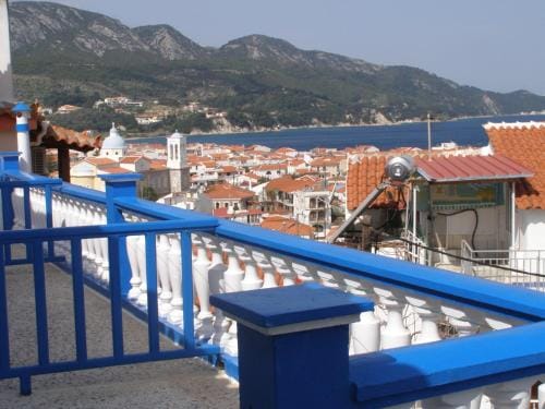 Anthemis Rooms Hotel in Samos, Greece