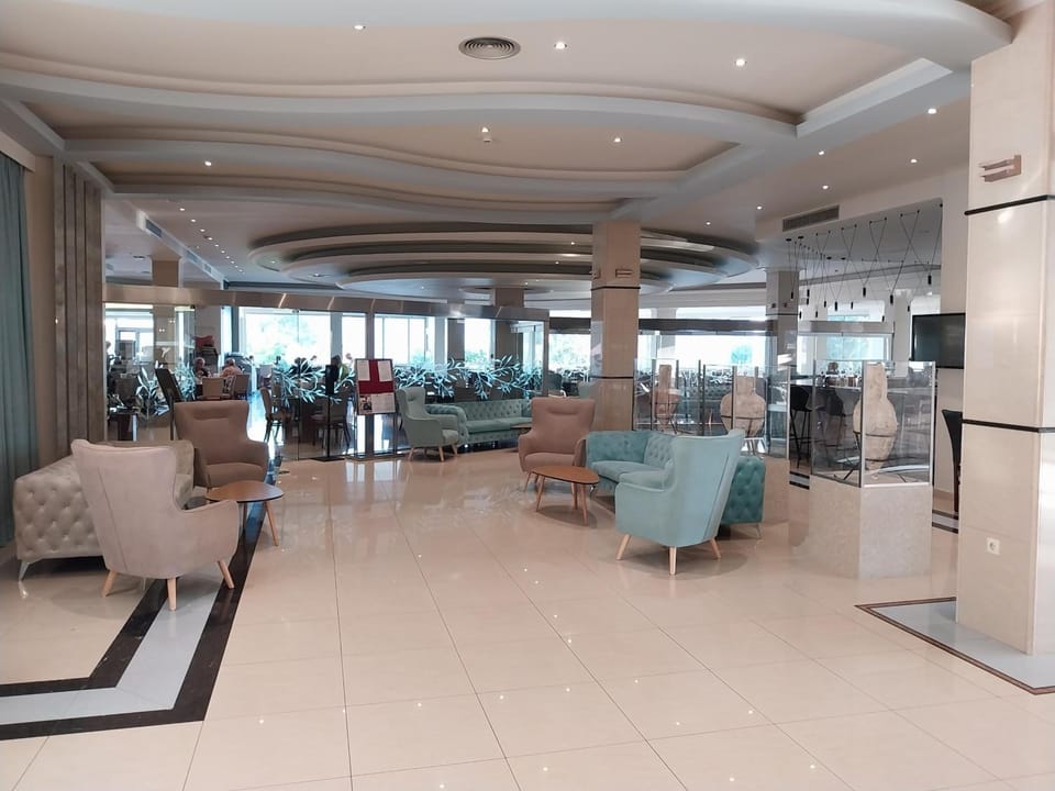 Lydia Maris Resort & Spa Hotel in Kolympia