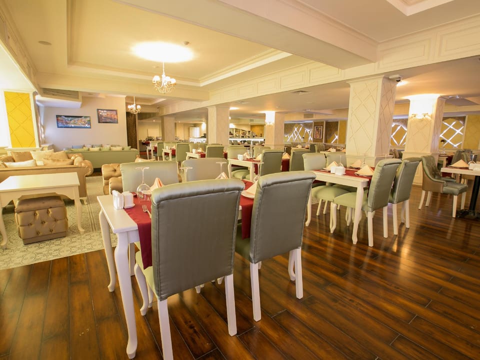 Grand Sapphire Hotel Hotel in Almaty