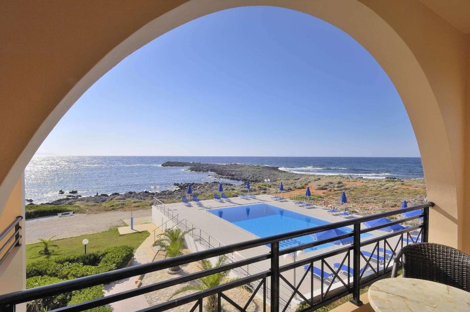 Nanakis Beach Apartments Apartment hotel in Crete