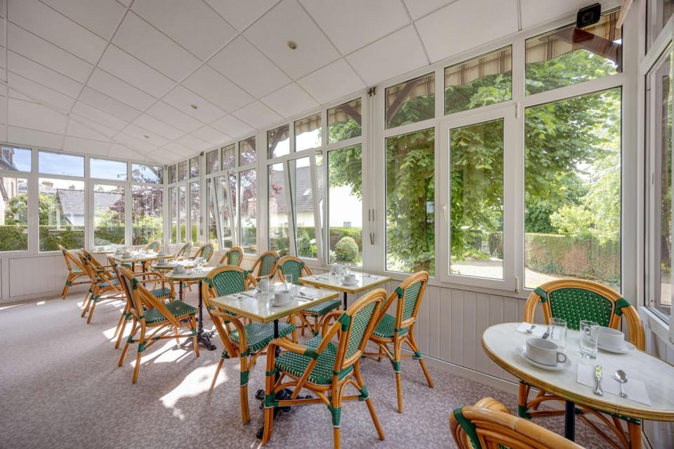 Brit Hotel Confort Bagnoles Normandie Hotel in Bagnoles de l'Orne Normandie