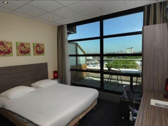 Hotel Docklands Hotel in Antwerp