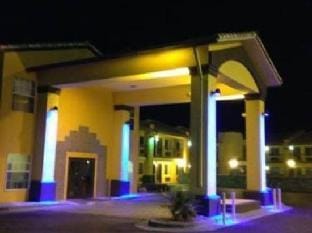 Desert Inn Hotel in El Paso