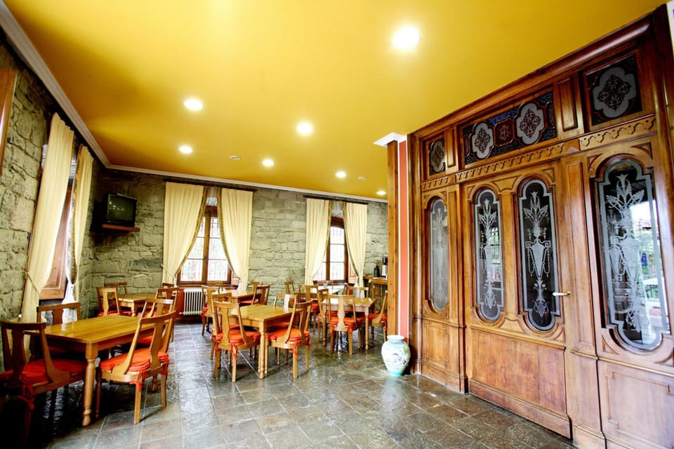 Bar/lounge