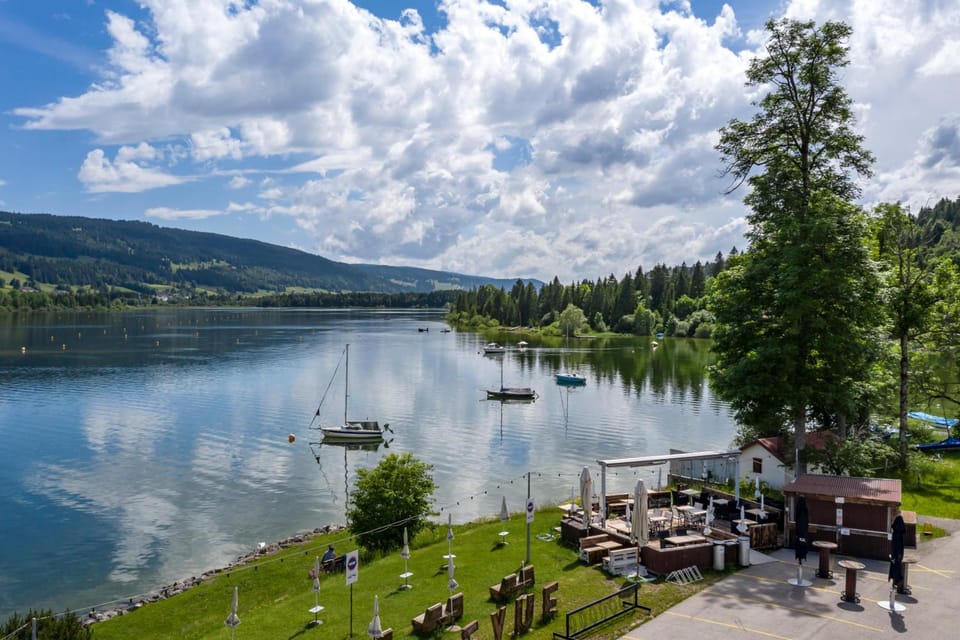 Bellevue le Rocheray Hotel in Canton of Vaud