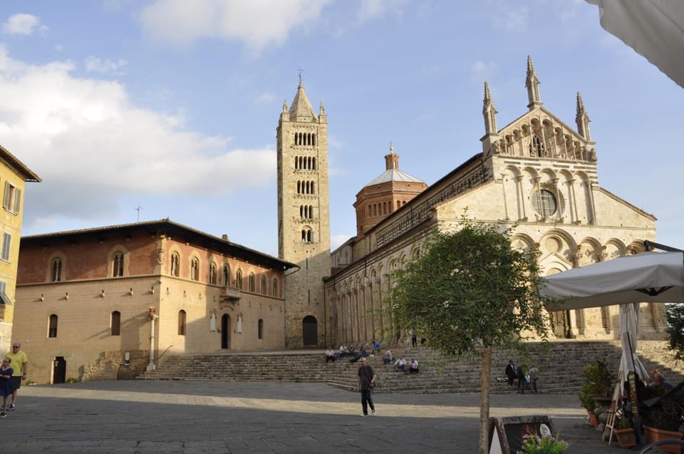 Tuscan Rustic Apartment Hotel in Tuscany