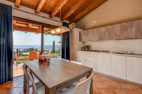Residence Corte Ferrari -Ciao Vacanze- Hotel in Lake Garda