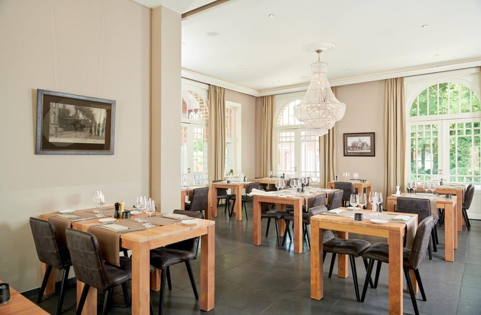 De Statie Hotel in North Brabant (province)