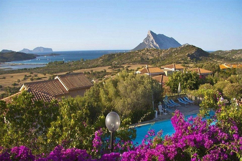 Residence Hotel Lu Nibareddu Apartment hotel in Sardinia