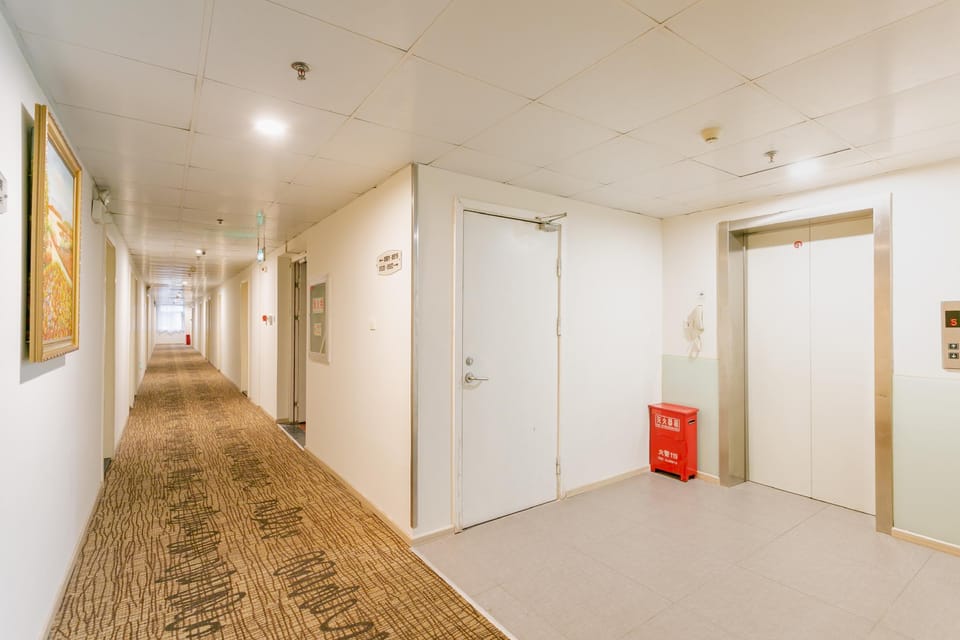 Hanting Hotel Zhangjiagang Golden Port Hotel in Suzhou