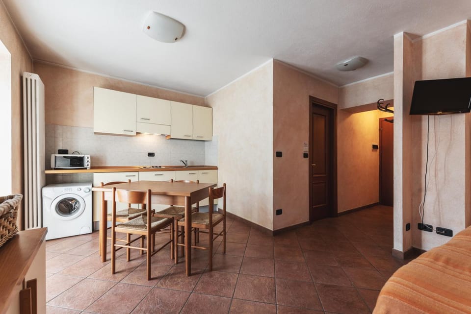 Residence La Tana del Ghiro Hotel in Bardonecchia
