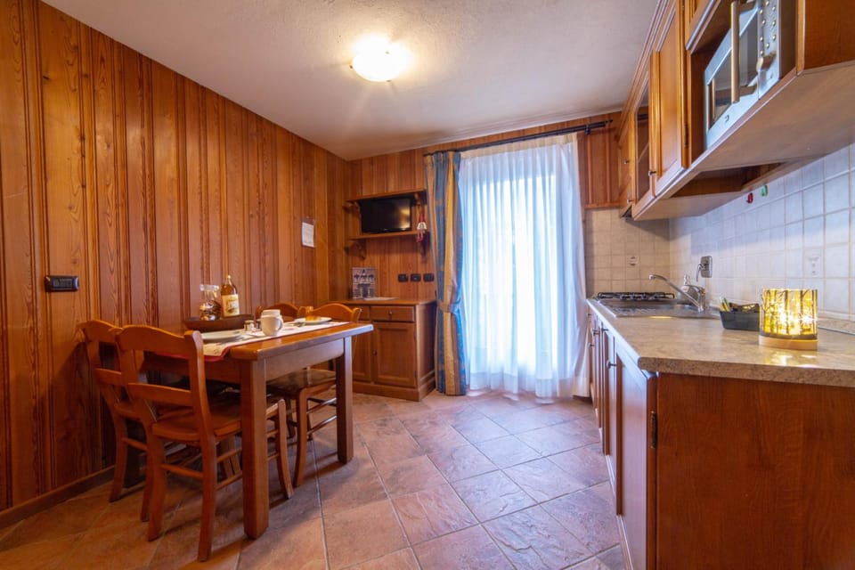 Family Apartments Le Chalet Apartment hotel in Aosta Valley, Italy