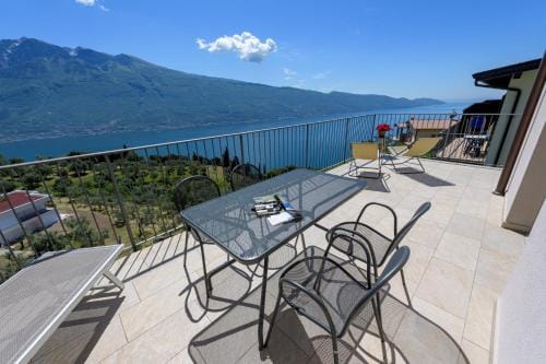 Residence Ruculi - Ruculi Hospitality Hotel in Tignale