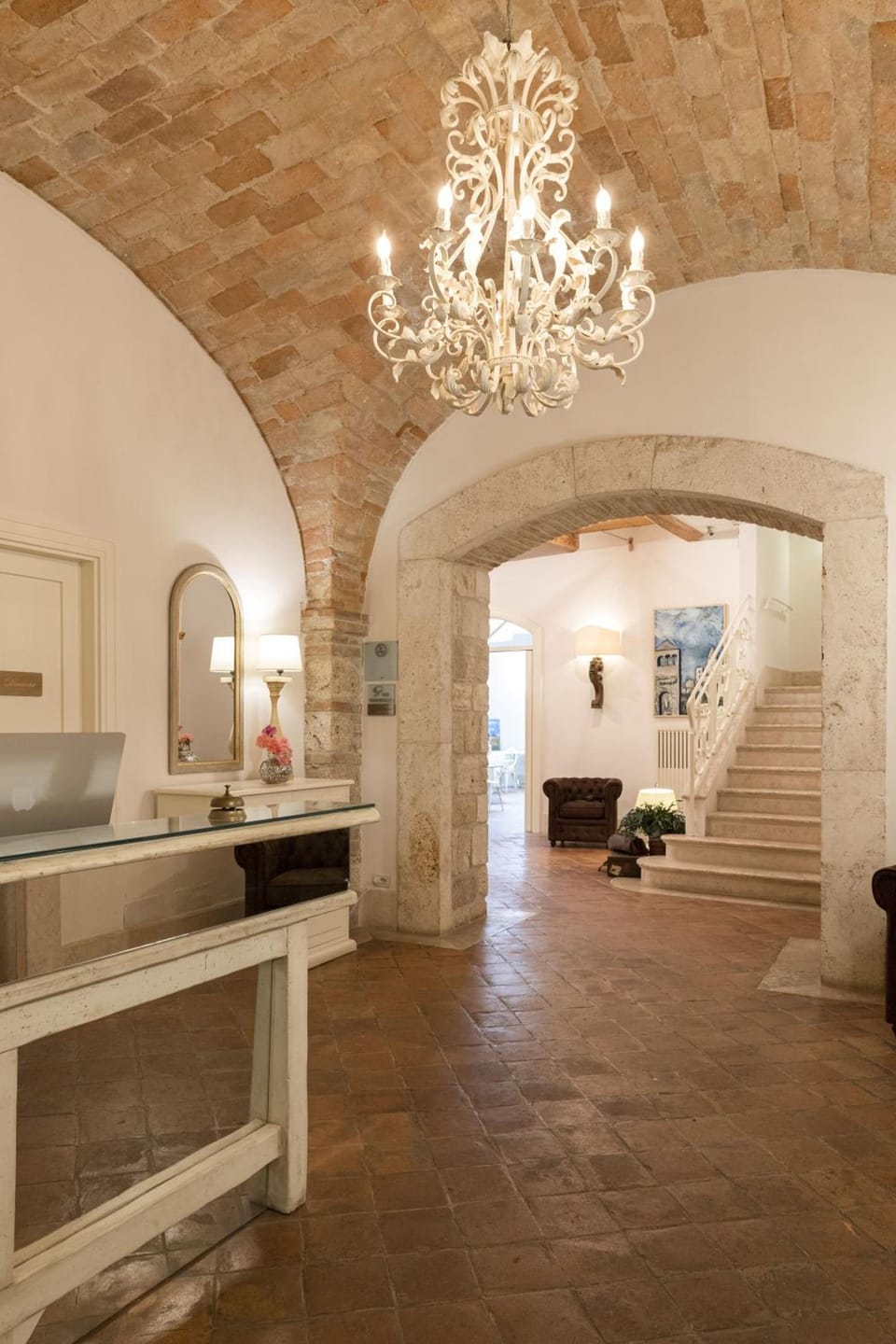 Hotel & Residenza 100 Torri Hotel in Abruzzo
