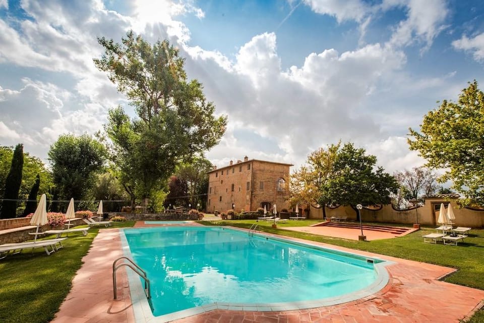 San Lorenzo a Linari Resort Apartment hotel in Tuscany