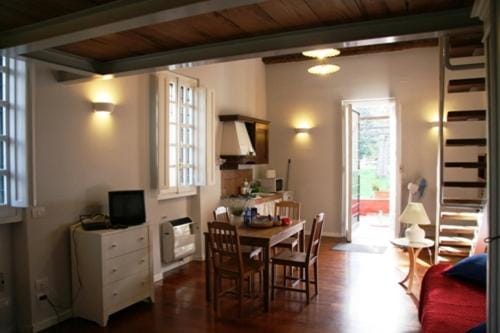 Tenuta Agricola Fonte Di Papa Hotel in Rome
