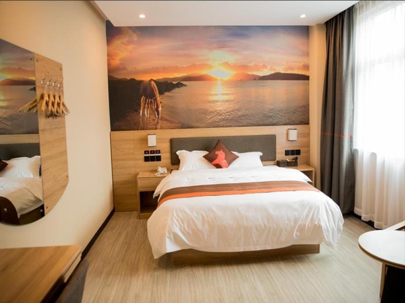 JUN Hotels Zhejiang Tongxiang Zhenxing West Road Store Hotel in Zhejiang