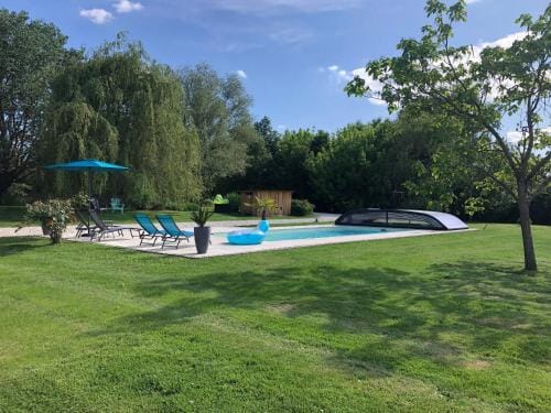 La Tour de la Conterie Hotel in Centre-Val de Loire