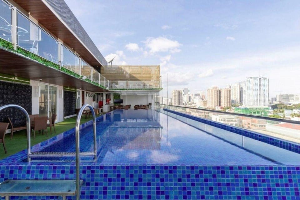 Selah Pods Hotel Apartment hotel in Pasay