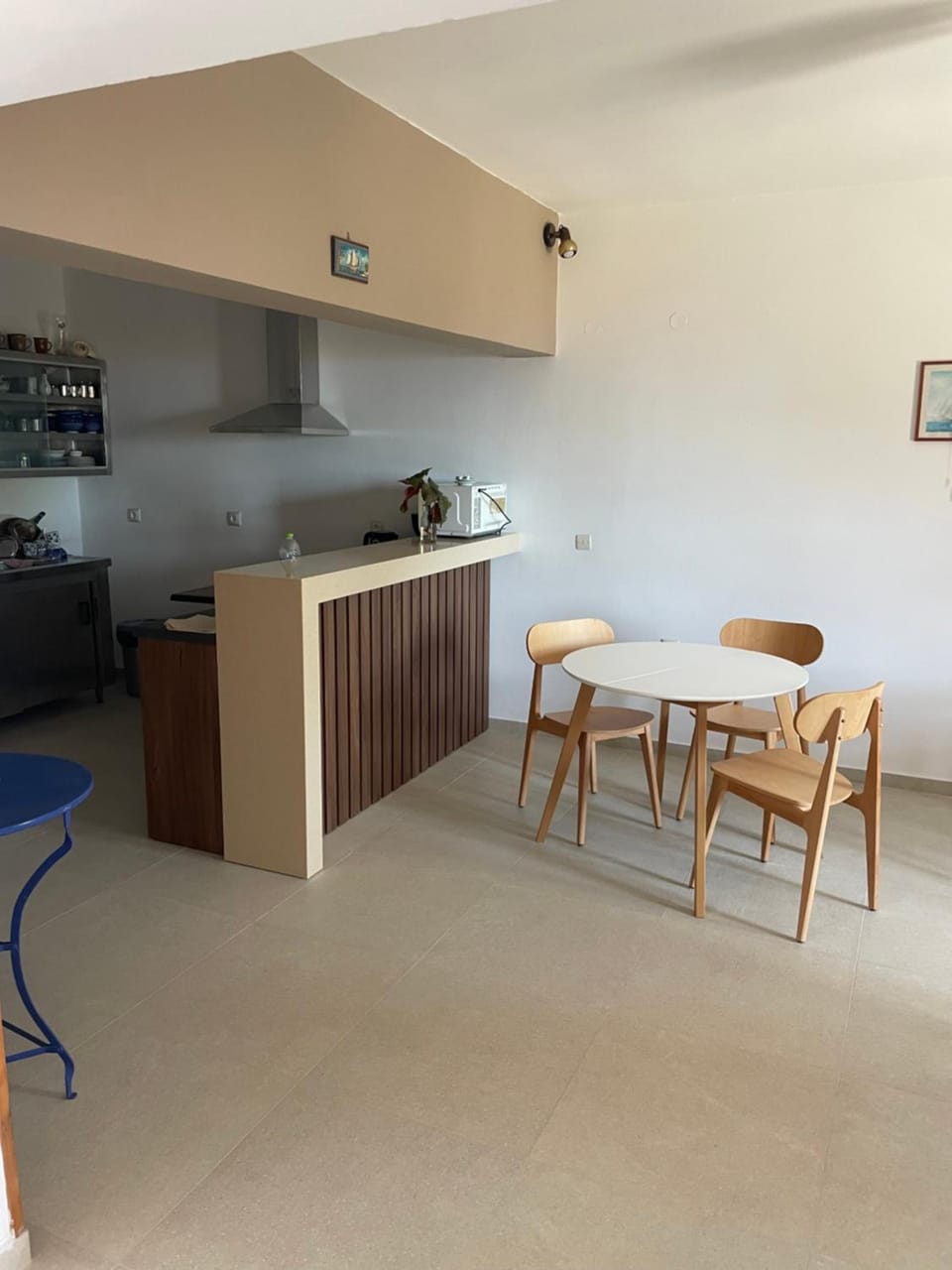 The Schoolmistress With The Golden Eyes, studios & rooms Hotel in Decentralized Administration of the Aegean