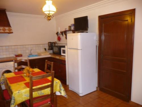 furniture tourism ground floor Hotel in Vidauban